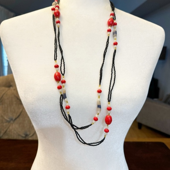 Gorgeous Black Seed Coral Stone Long Beaded Necklace Vintage Unique 31.5" - Picture 2 of 8